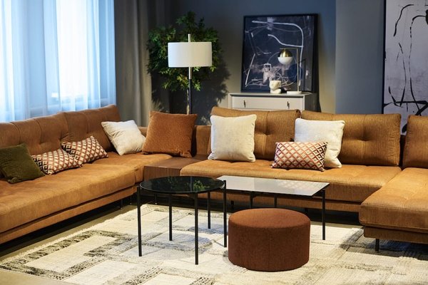 Comment intégrer parfaitement un canapé dans votre déco intérieure ?